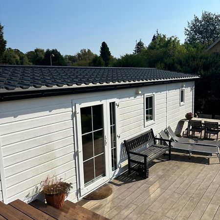 Thelittlehouse-By-The-Lake Hørsholm Exterior foto