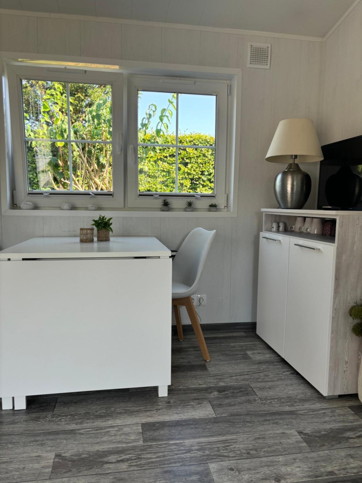 Thelittlehouse-By-The-Lake Hørsholm Exterior foto